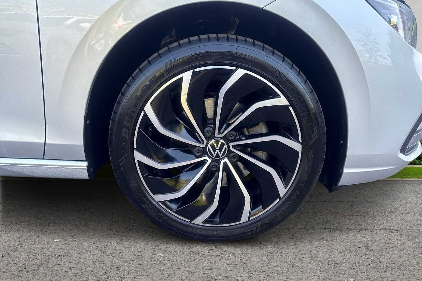 Volkswagen Golf Style 1.5 eTSI 150PS 7-speed DSG 5 Door