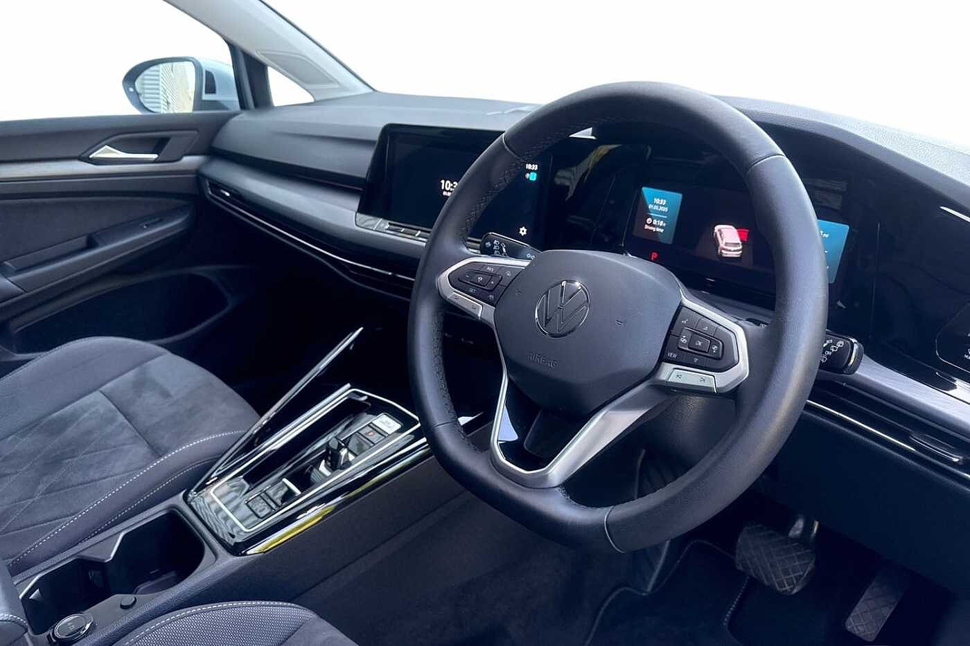 Volkswagen Golf Style 1.5 eTSI 150PS 7-speed DSG 5 Door