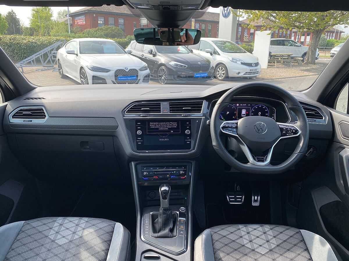 Volkswagen Tiguan 2.0 TDI (150PS) R-Line SCR DSG