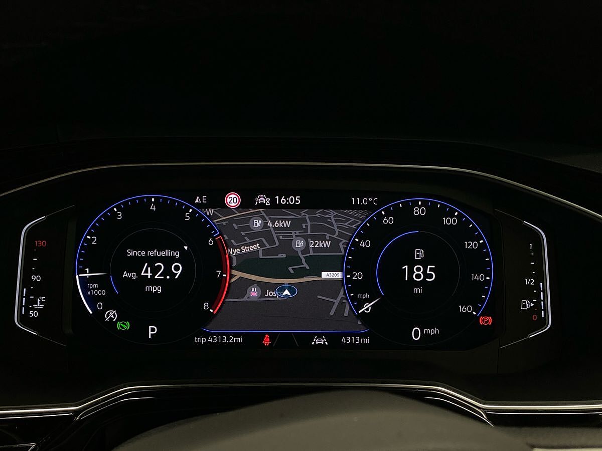 Volkswagen Polo 1.0 TSI R-Line 5Dr DSG