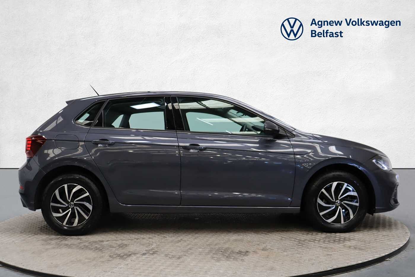 Volkswagen Polo 1.0 TSI Life 5dr