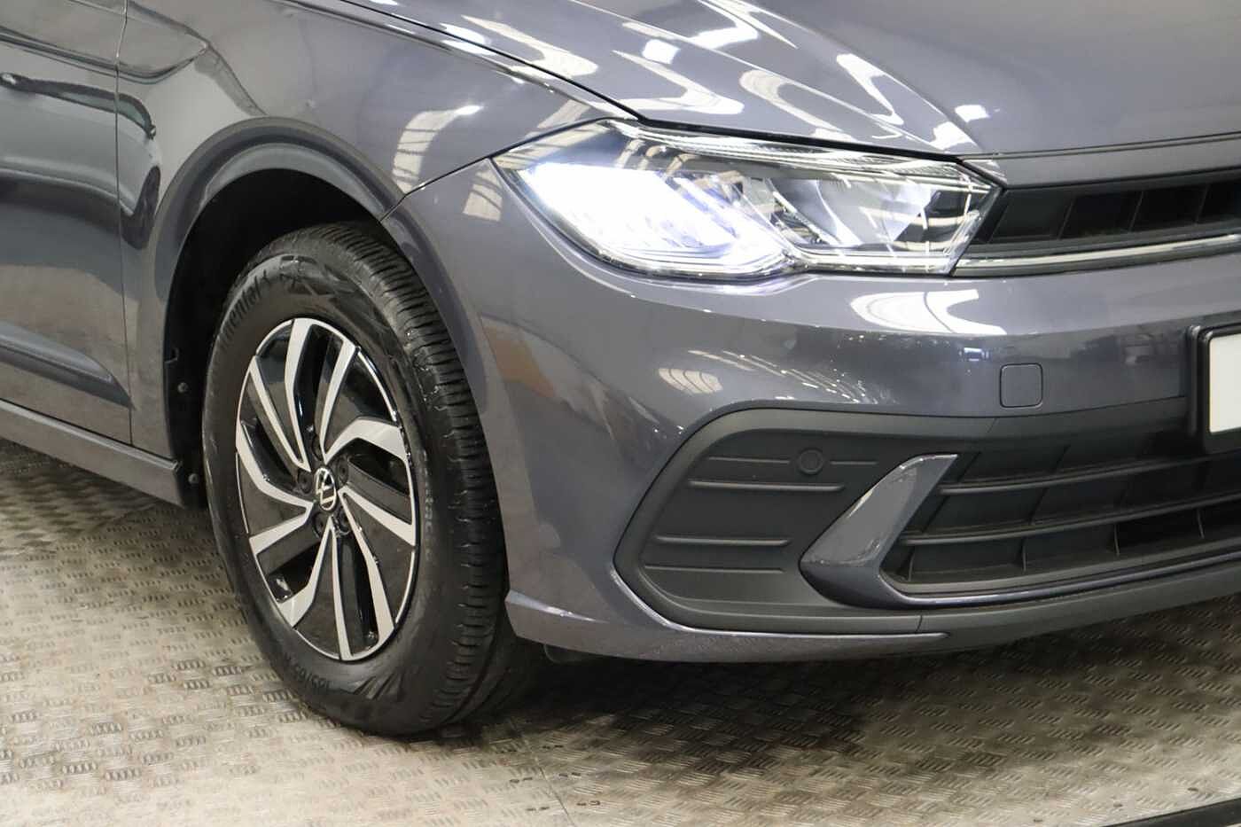 Volkswagen Polo 1.0 TSI Life 5dr