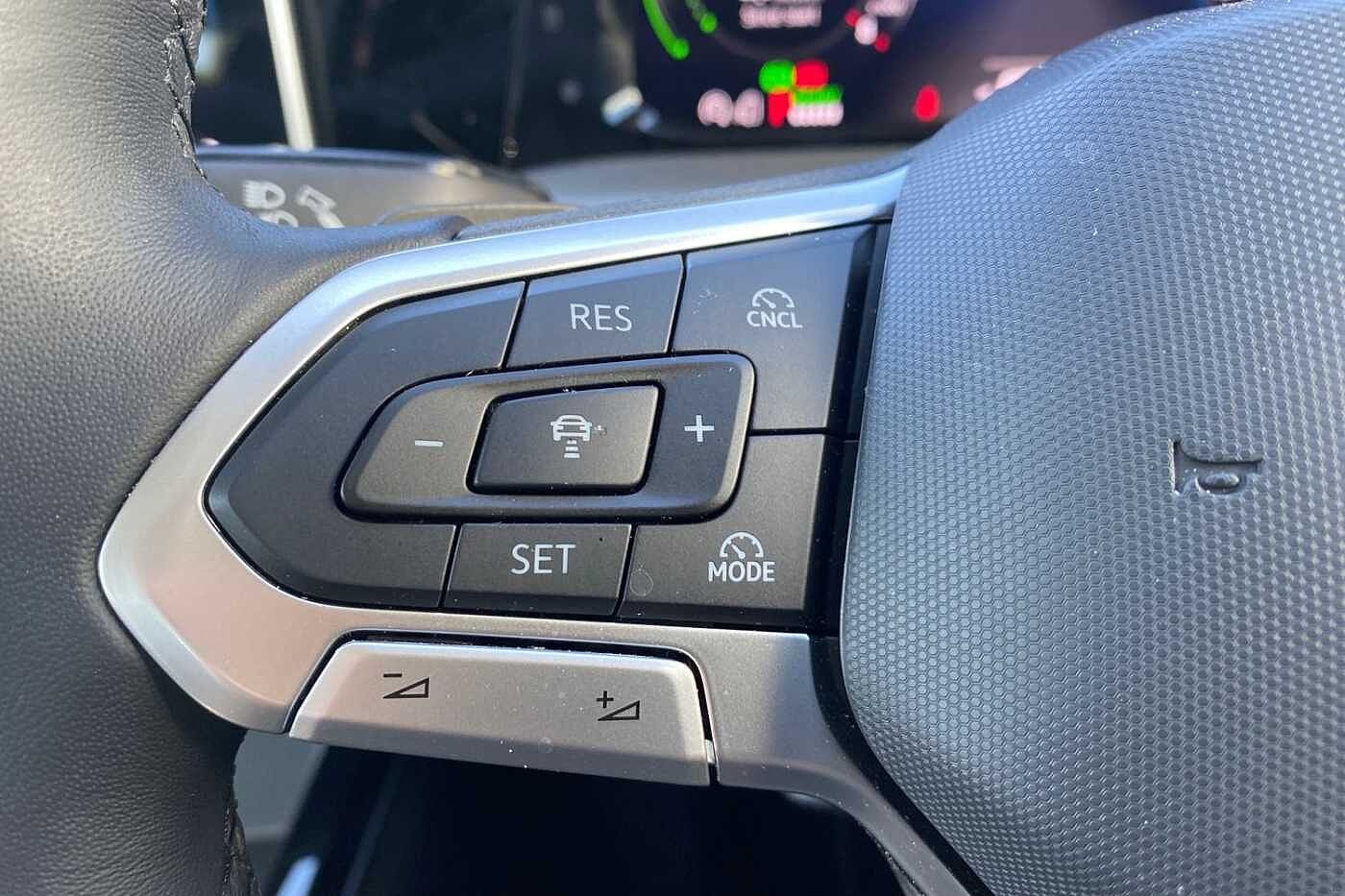 Volkswagen Golf Hatchback 1.5 TSI 204 Style eHybrid 5dr DSG