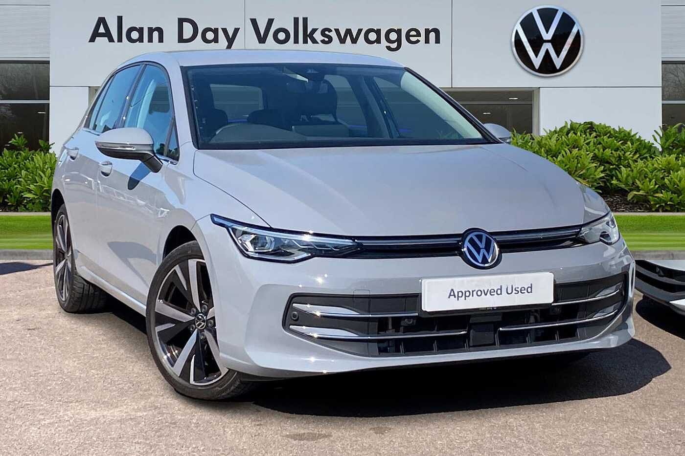 Volkswagen Golf Hatchback 1.5 TSI 204 Style eHybrid 5dr DSG
